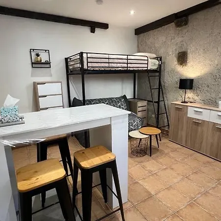 Montferrand Apartment