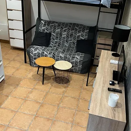 Montferrand Apartament *